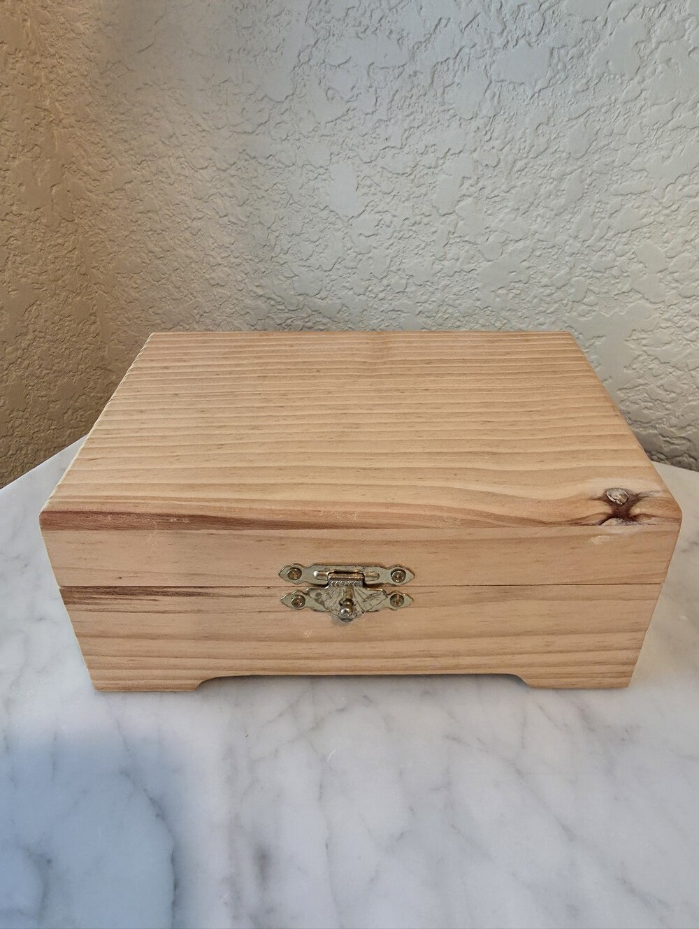 Simple Wooden Jewelry/ Keepsake Box 6.5 × 5.5 × 3.75 In